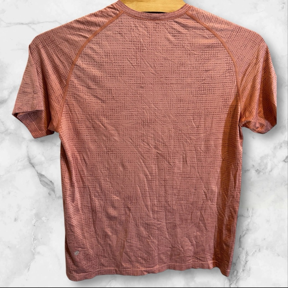 Lululemon Live In Practice Vent Shirt Men's XL Orange‎ Running Find Your Focus - Picture 2 of 4